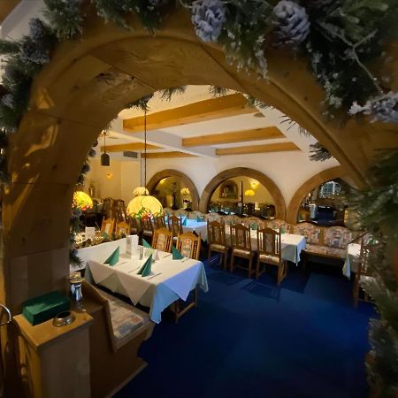 Hotel Friedenseiche Neukirchen-Vluyn Exteriör bild