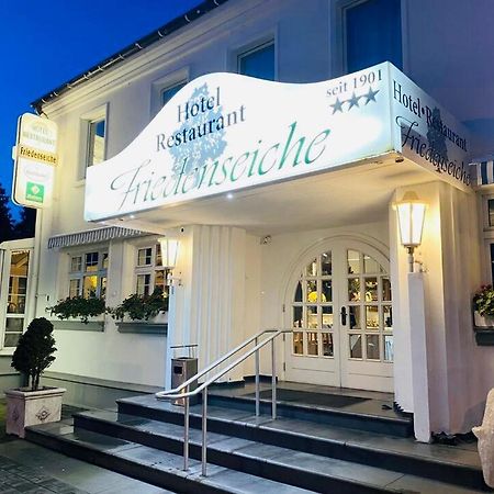 Hotel Friedenseiche Neukirchen-Vluyn Exteriör bild